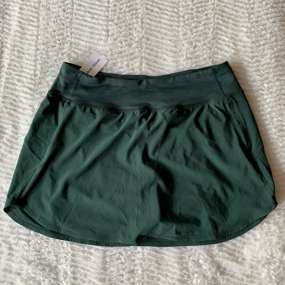 Outdoor Voices Evergreen Hudson Skort